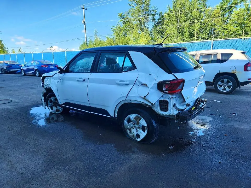 2023 HYUNDAI VENUE SE  