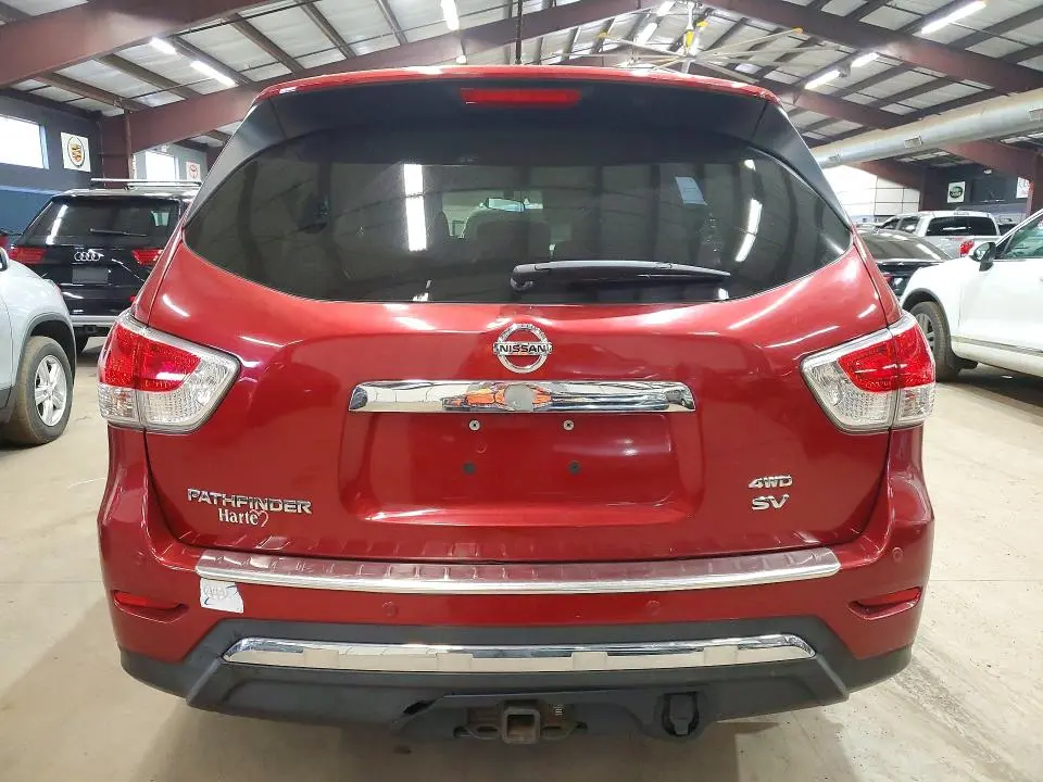 2014 NISSAN PATHFINDER SV  