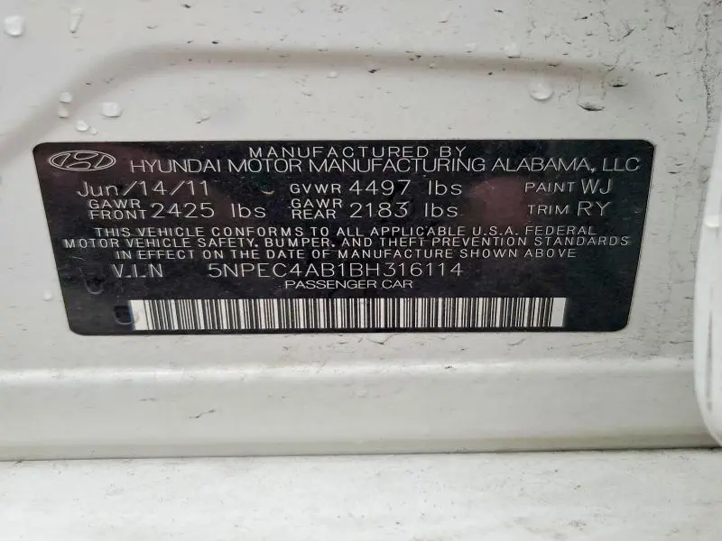 2011 HYUNDAI SONATA SE  