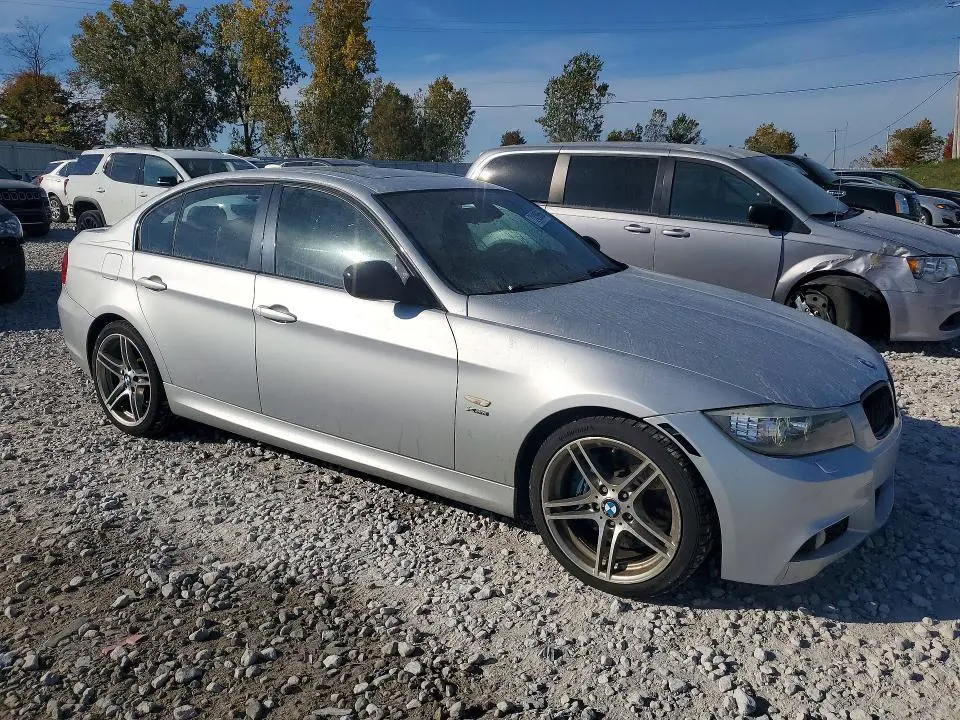 2011 BMW 335 XI  