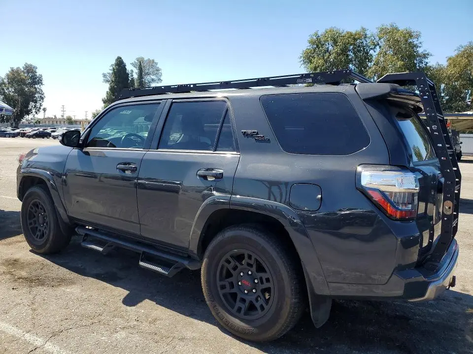 2024 TOYOTA 4RUNNER TRD OFF-ROAD PREMIUM  