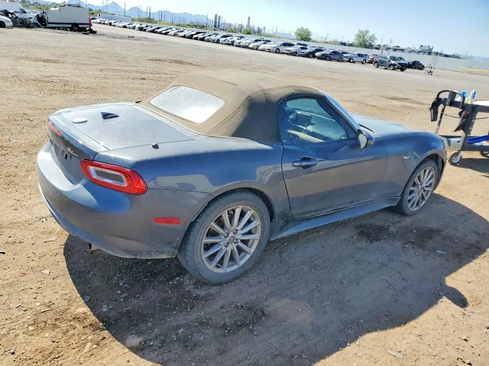 2019 FIAT 124 SPIDER CLASSICA  