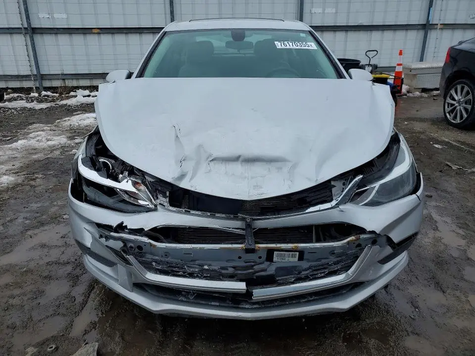 2016 CHEVROLET CRUZE LT  
