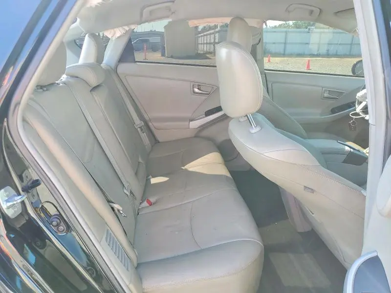 2013 TOYOTA PRIUS FOUR  
