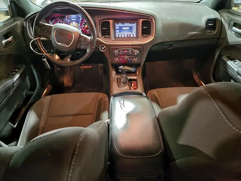 2021 DODGE CHARGER SXT  