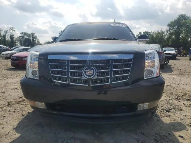 2014 CADILLAC ESCALADE LUXURY  
