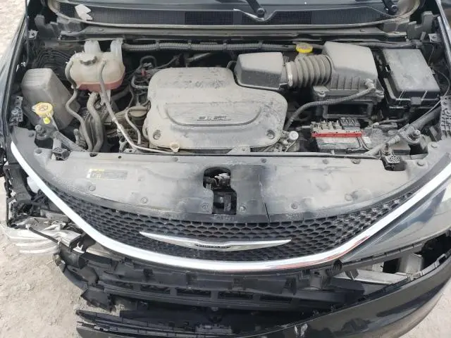 2021 CHRYSLER VOYAGER LXI  