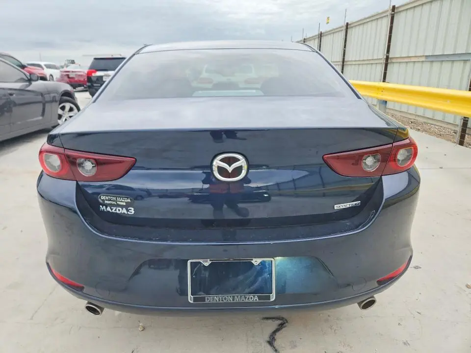 2023 MAZDA 3 SELECT  
