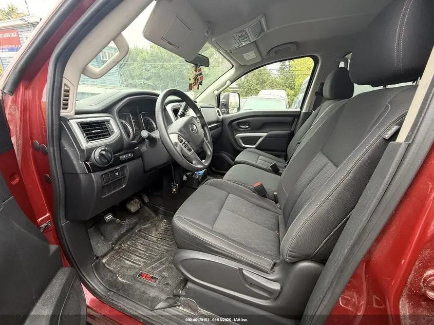 2017 NISSAN TITAN XD SV DIESEL