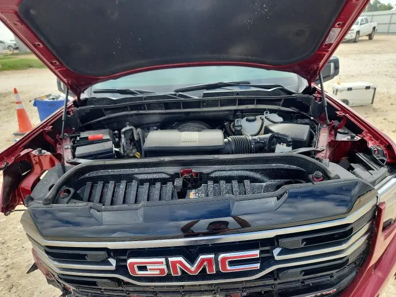 2026 GMC SIERRA K1500 AT4  