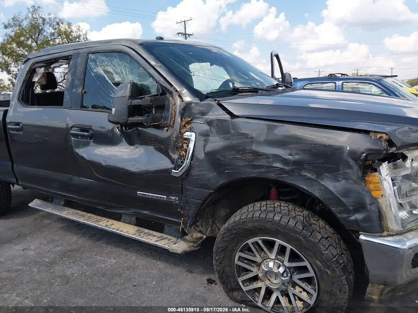 2017 FORD F-250 LARIAT
