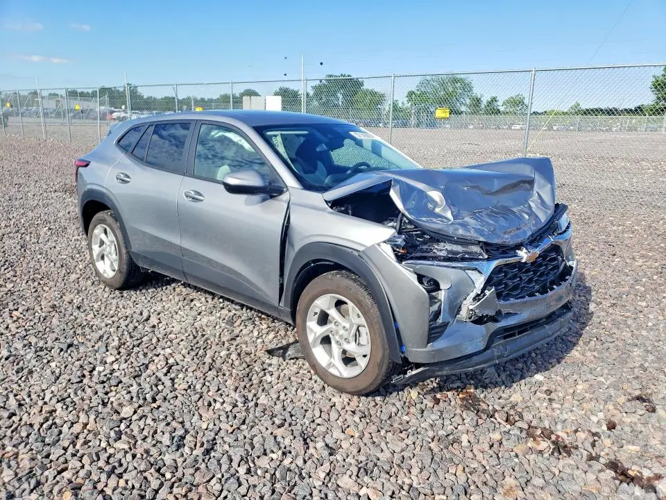 2026 CHEVROLET TRAX LS  