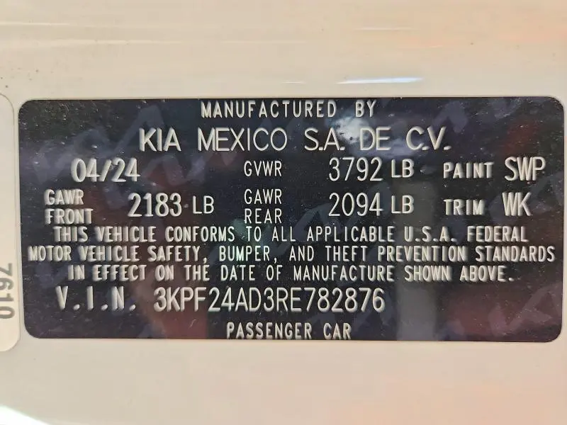 2024 KIA FORTE LXS  