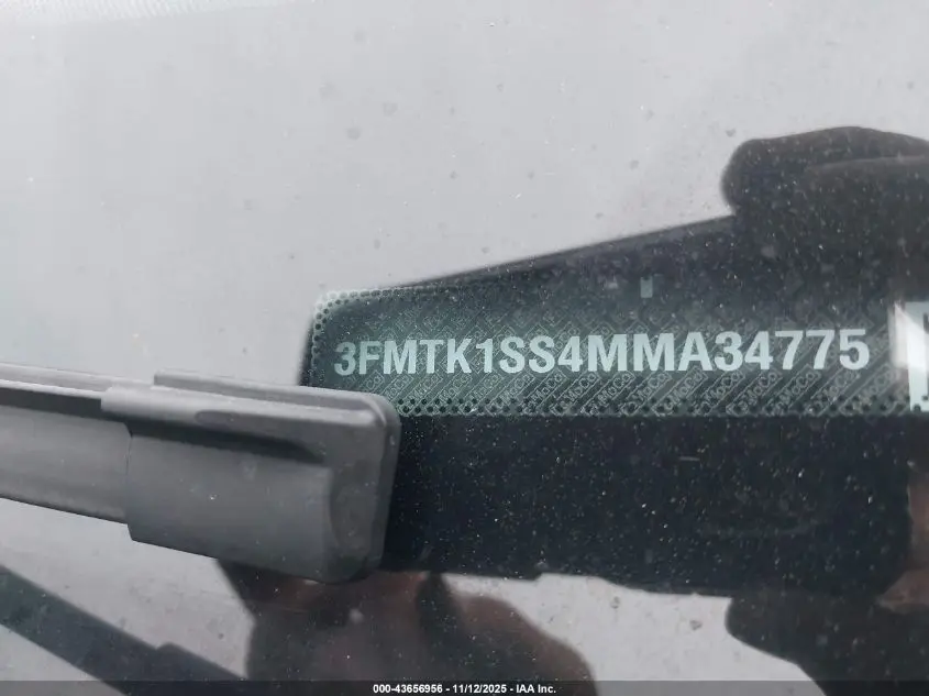 2021 FORD MUSTANG MACH-E SELECT