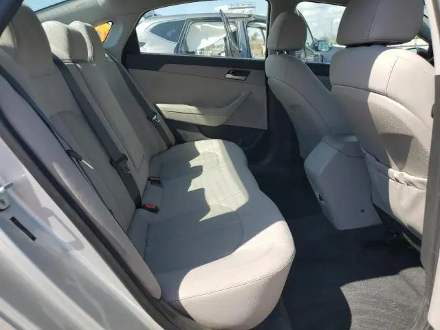 2018 HYUNDAI SONATA SE