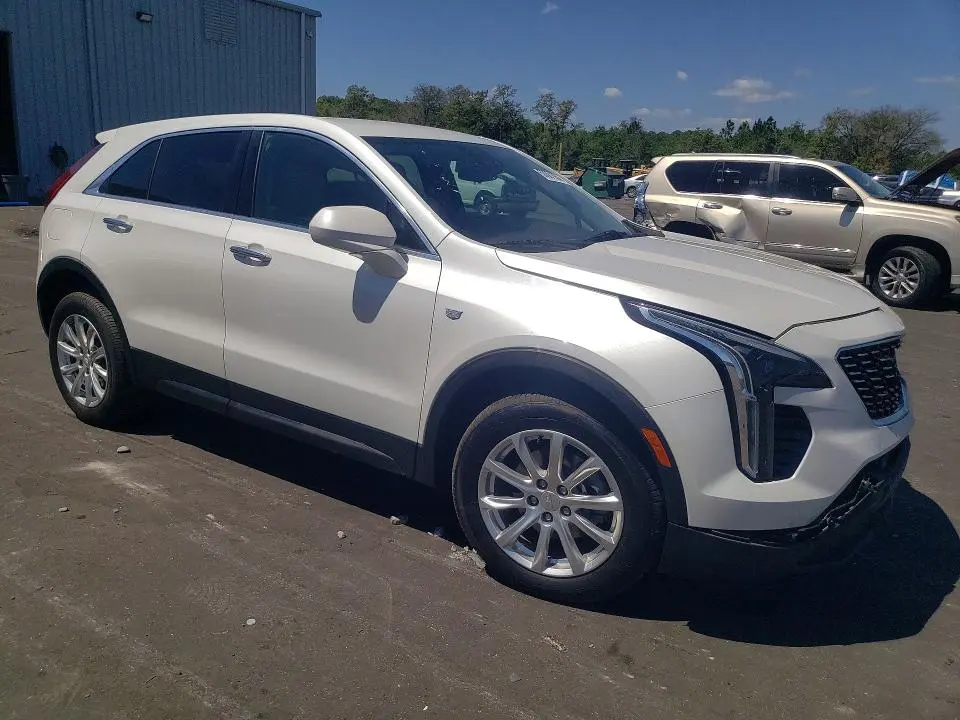 2020 CADILLAC XT4 LUXURY  