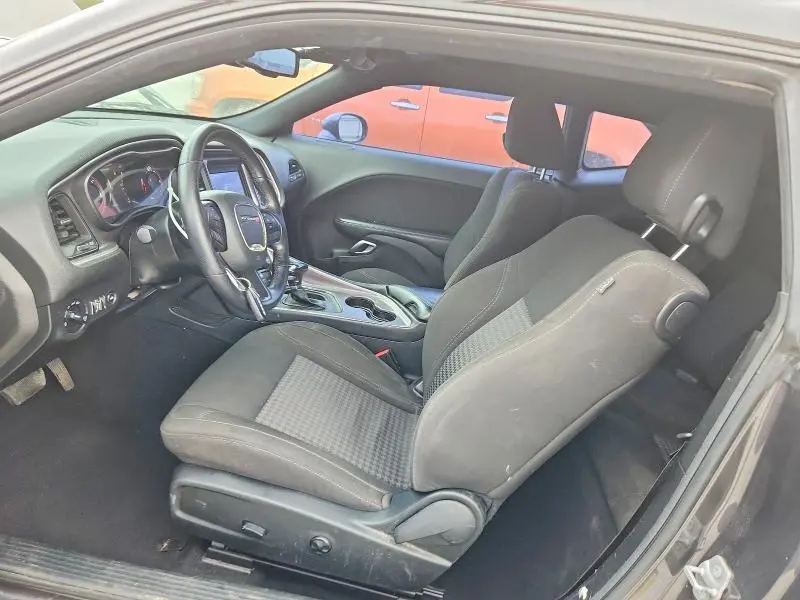 2020 DODGE CHALLENGER SXT  