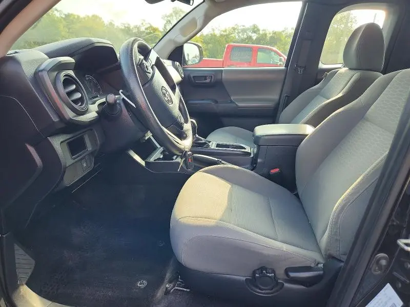 2018 TOYOTA TACOMA SR  