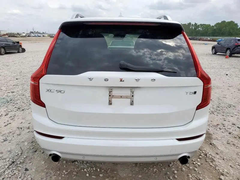 2018 VOLVO XC90 T5  