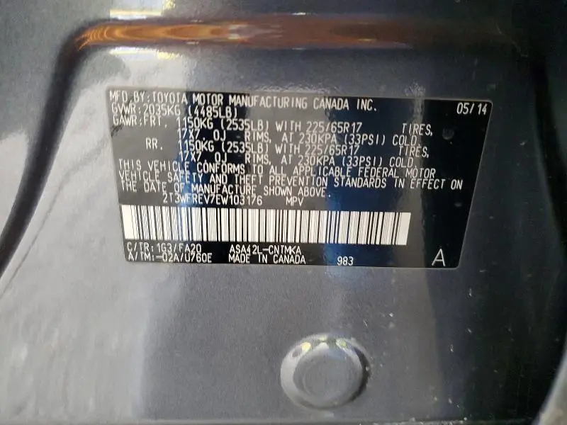 2014 TOYOTA RAV4 XLE  