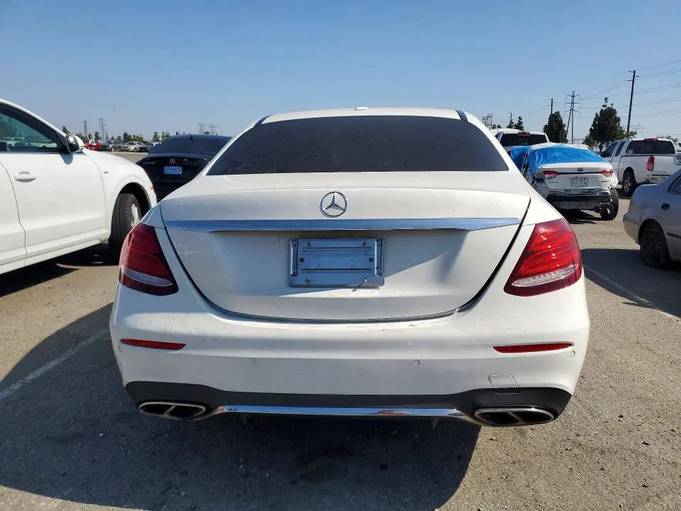 2017 MERCEDES-BENZ E 300  