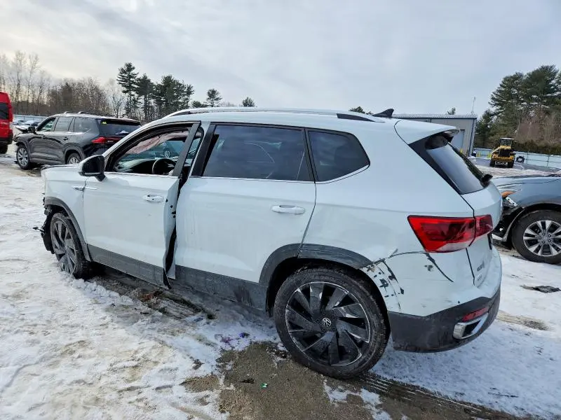 2024 VOLKSWAGEN TAOS SEL  