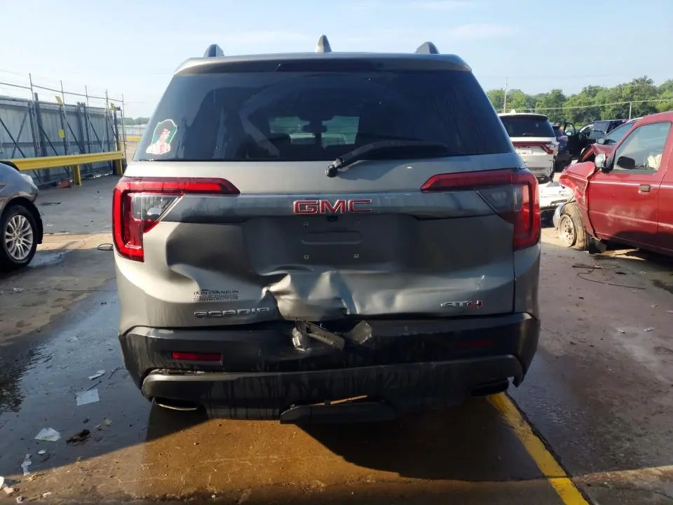 2023 GMC ACADIA AT4  