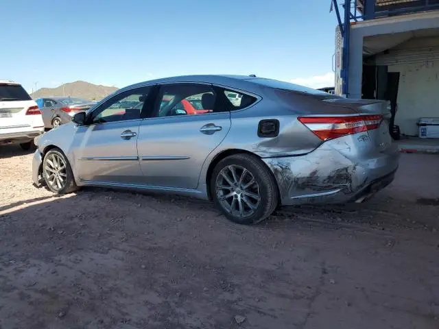 2015 TOYOTA AVALON XLE