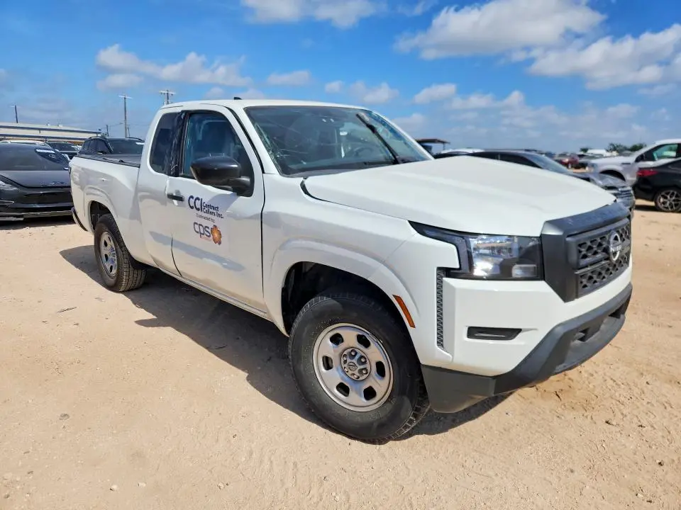 2024 NISSAN FRONTIER S  
