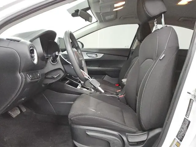 2022 KIA FORTE FE  