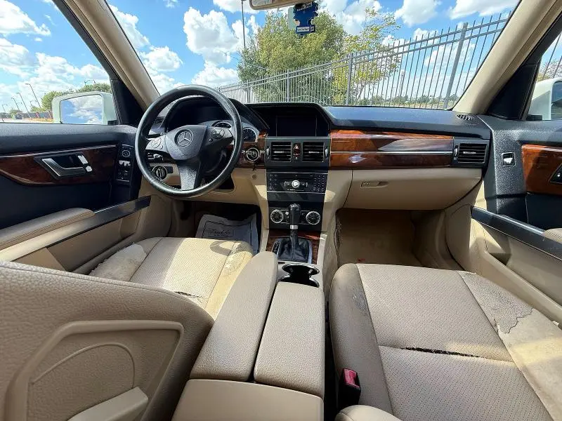 2012 MERCEDES-BENZ GLK 350  