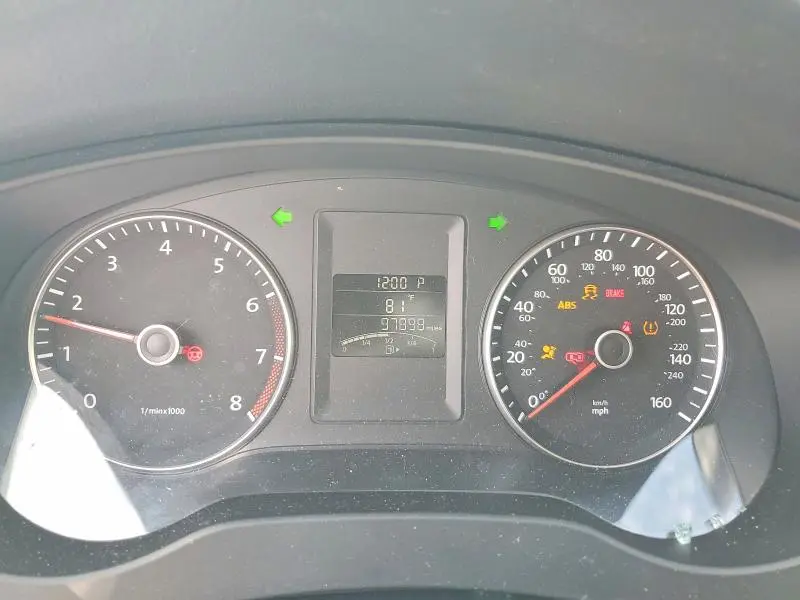 2014 VOLKSWAGEN JETTA SE  