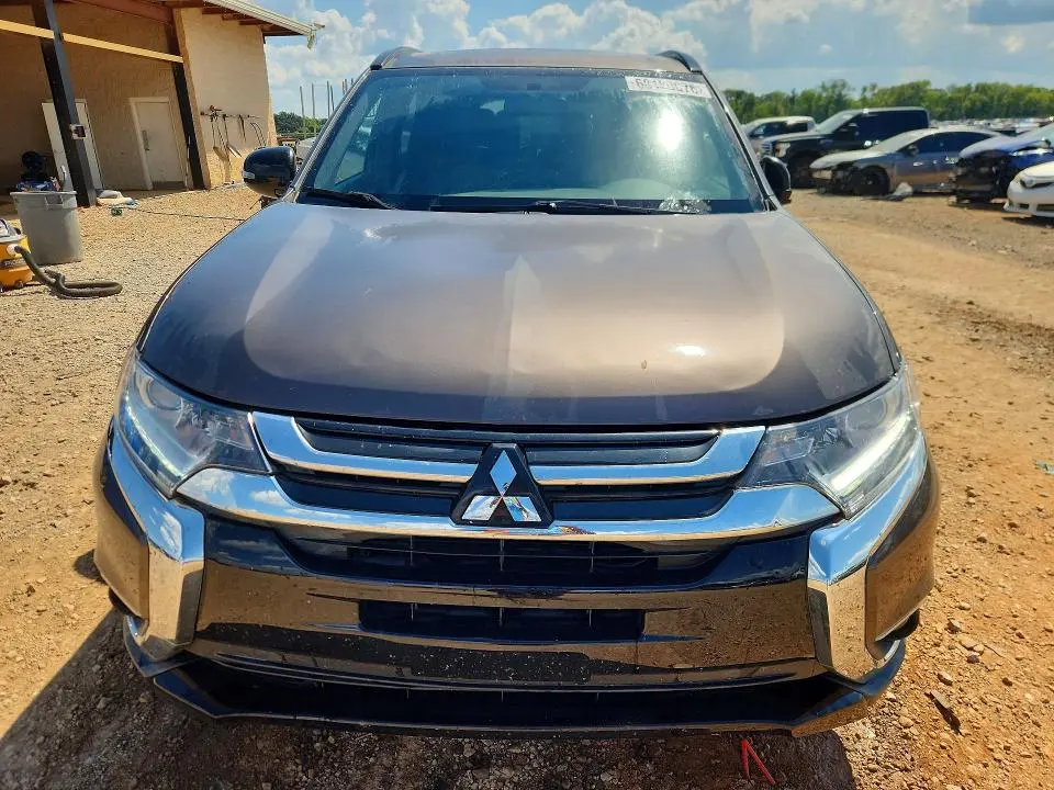 2018 MITSUBISHI OUTLANDER SE  