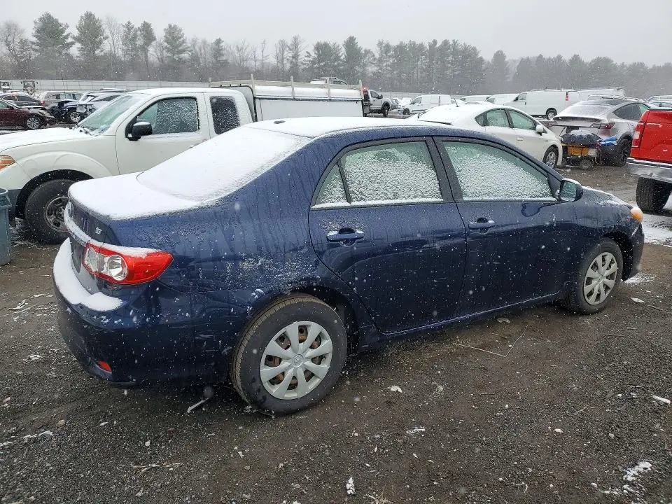 2011 TOYOTA COROLLA LE  