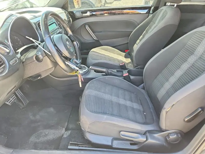 2012 VOLKSWAGEN BEETLE TURBO  