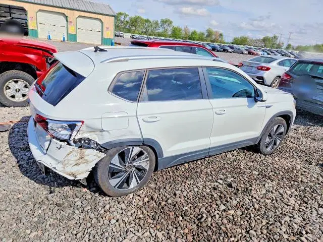 2024 VOLKSWAGEN TAOS SE  