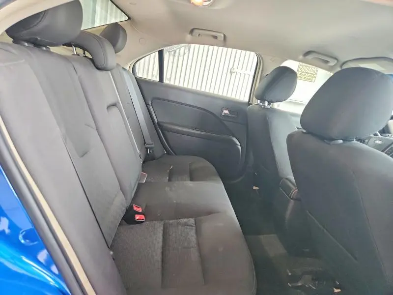 2011 FORD FUSION SE  