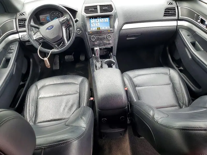 2017 FORD EXPLORER XLT  