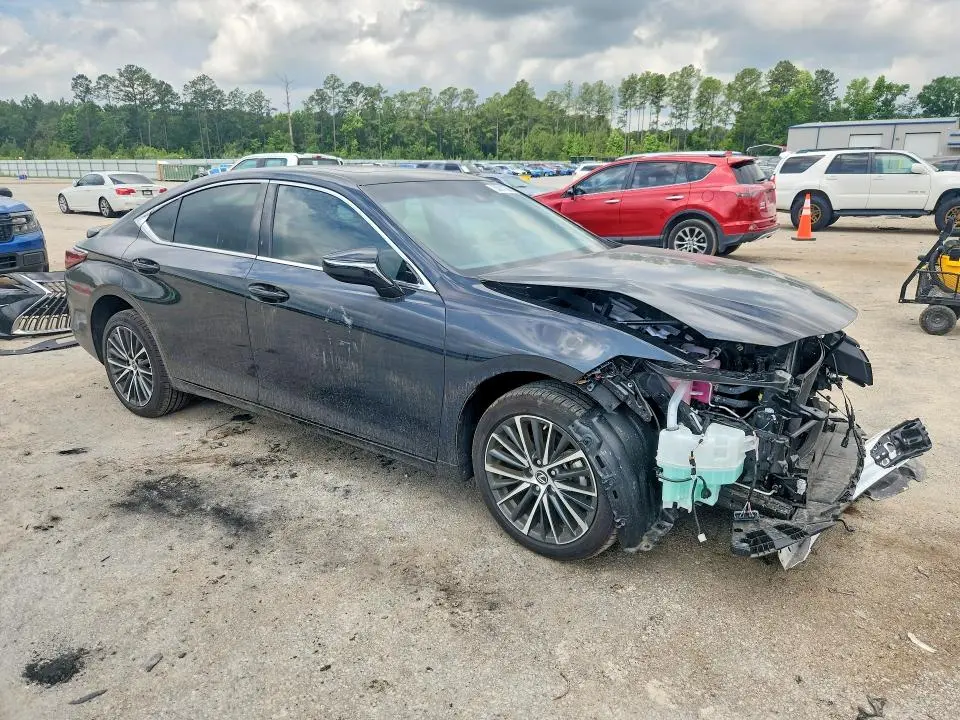 2025 LEXUS ES 300H BASE  