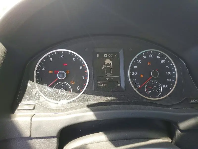 2012 VOLKSWAGEN TIGUAN S  