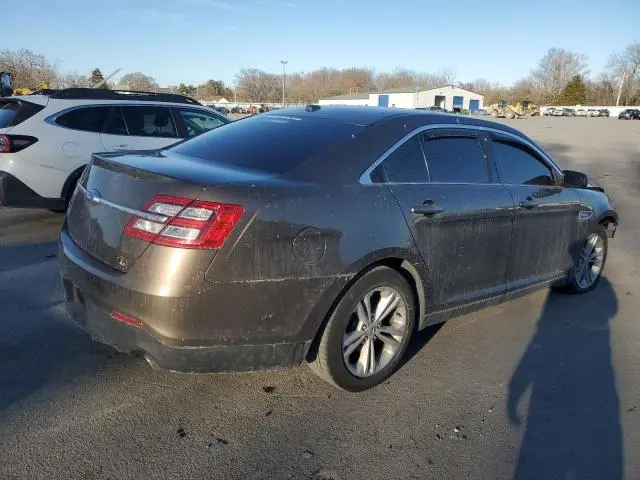2016 FORD TAURUS SE