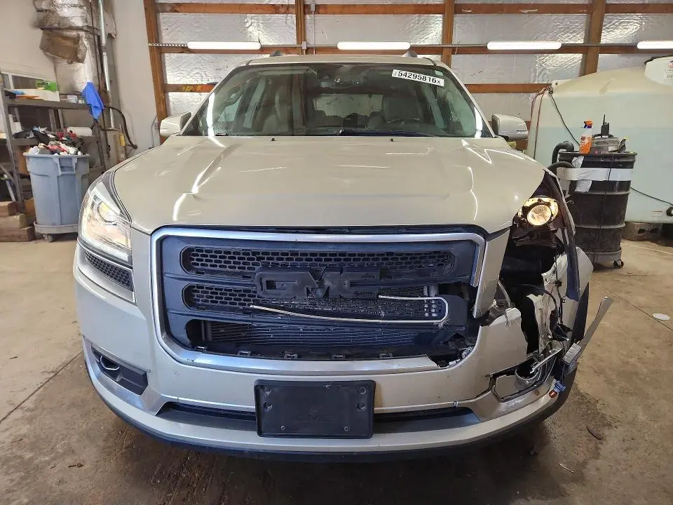 2016 GMC ACADIA SLT-1  