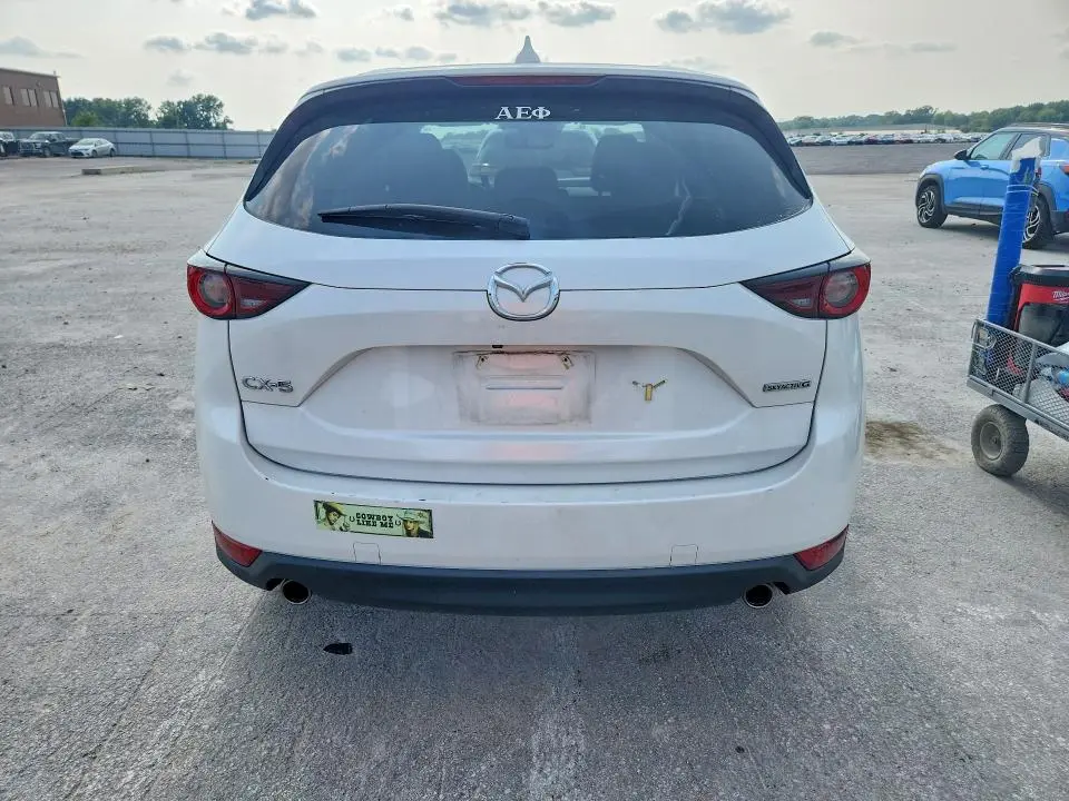 2020 MAZDA CX-5 TOURING  