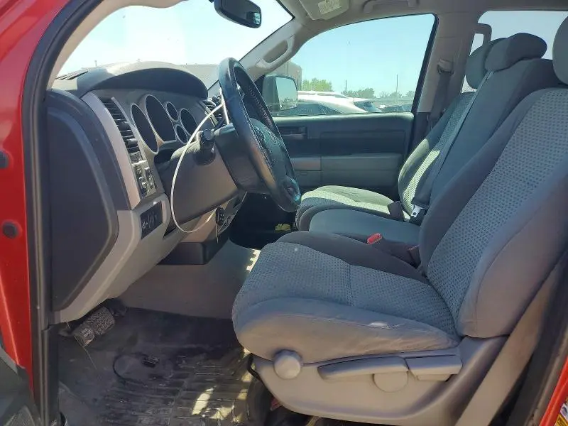 2011 TOYOTA TUNDRA CREWMAX SR5  