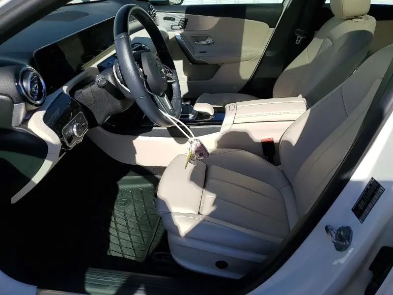 2020 MERCEDES-BENZ A 220  