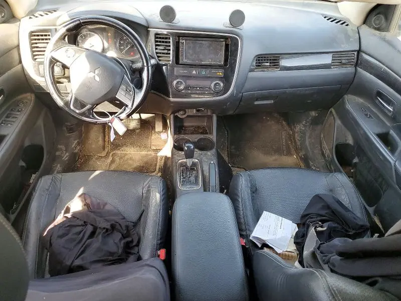 2016 MITSUBISHI OUTLANDER SE  