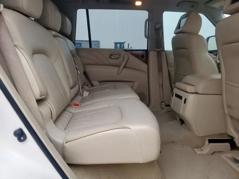 2015 INFINITI QX80