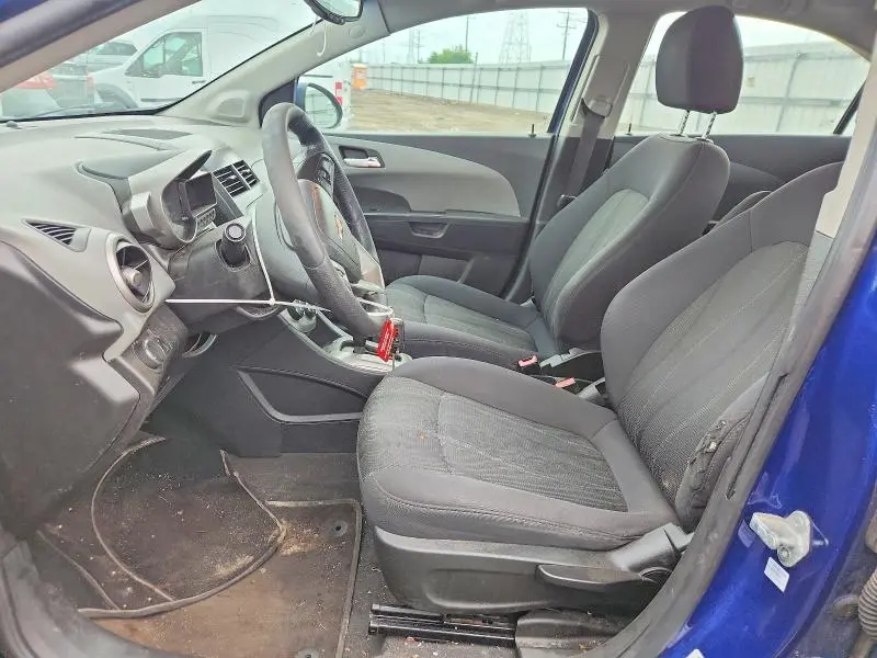 2013 CHEVROLET SONIC LT  