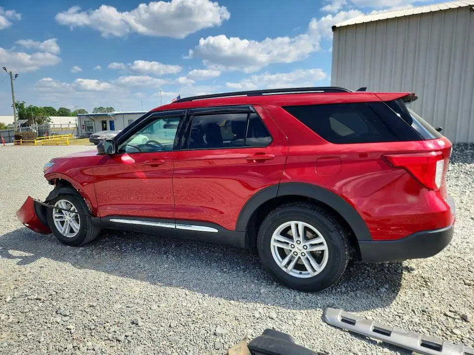 2021 FORD EXPLORER XLT  