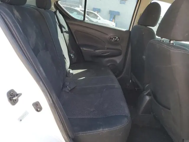 2018 NISSAN VERSA S